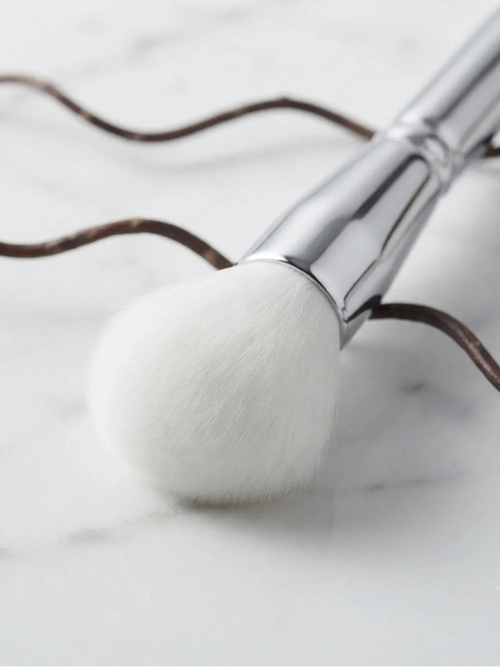 IT Cosmetics Heavenly Skin CC+ Skin-Perfecting Brush #702 Sealed in tube.